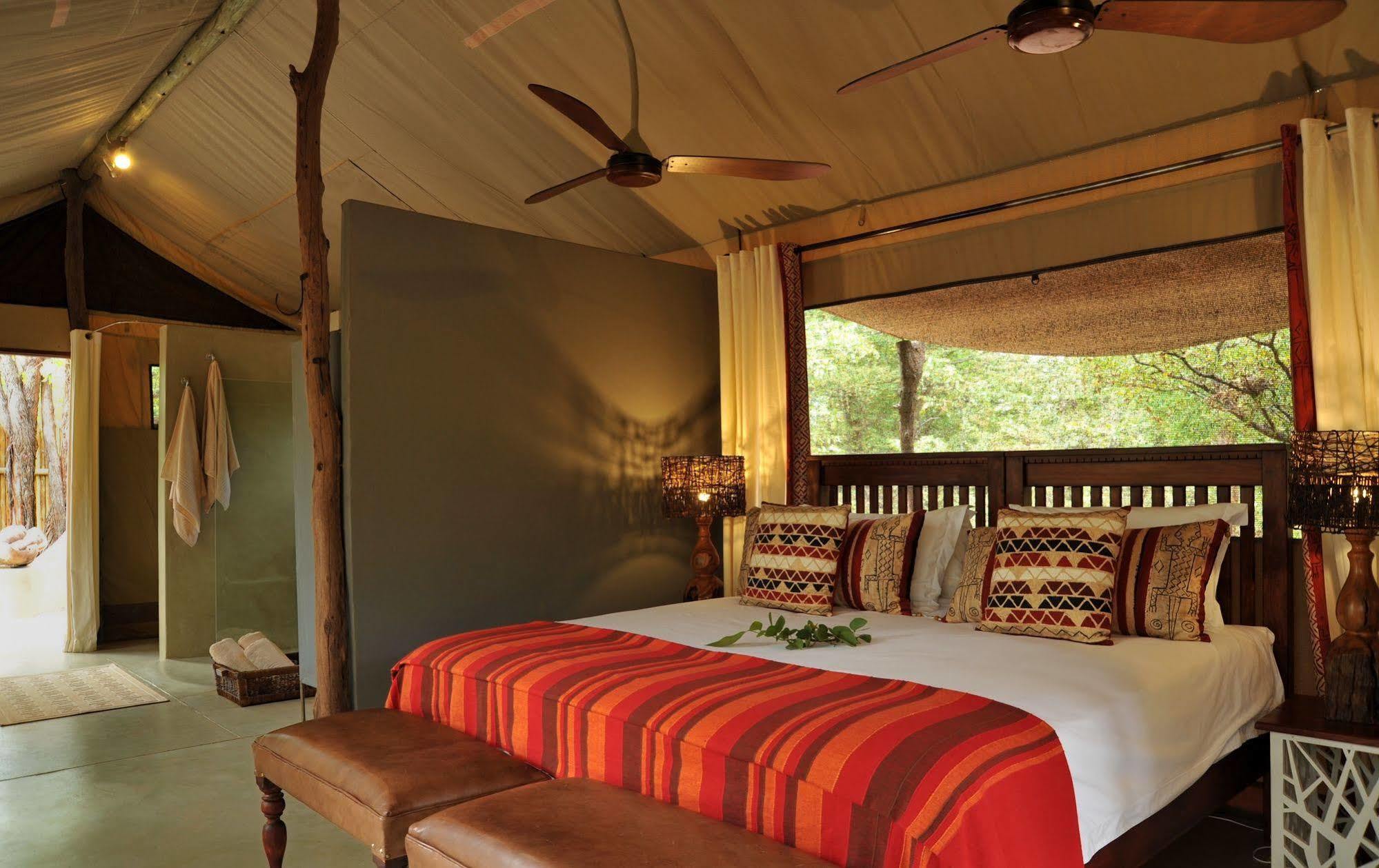 Changa Safari Camp Matusadona National Park Ngoại thất bức ảnh