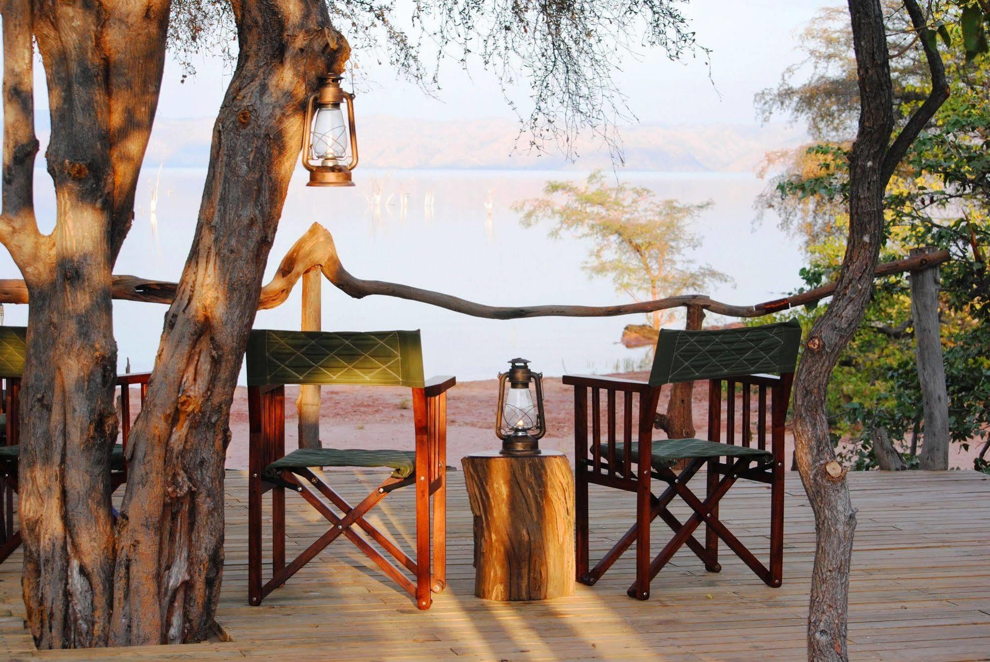 Changa Safari Camp Matusadona National Park Ngoại thất bức ảnh